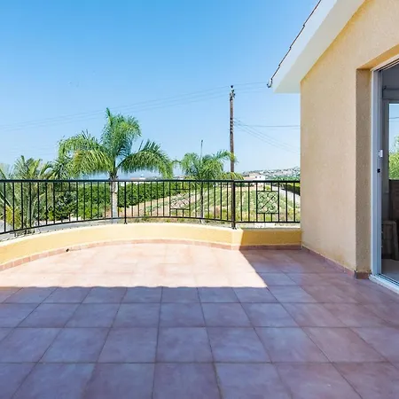 Villa Nantia Coral Bay