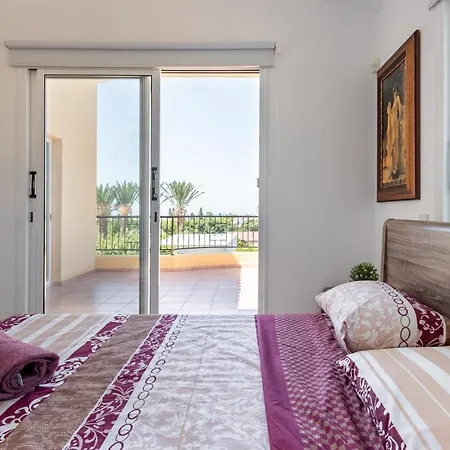 Nantia Villa Coral Bay