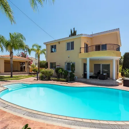 Nantia Villa Coral Bay